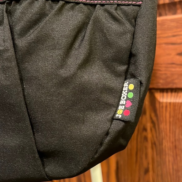 Joe Boxer black nylon shoulder tote - Picture 3 of 11